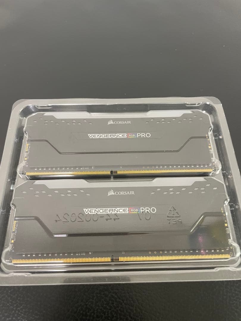 CORSAIR DDR4-3600MHz メモリ VENGEANCE 16GB