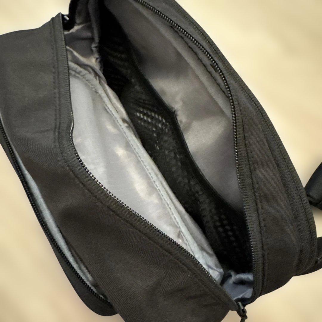 POMULU 2WAY ヒップシート　ブラック