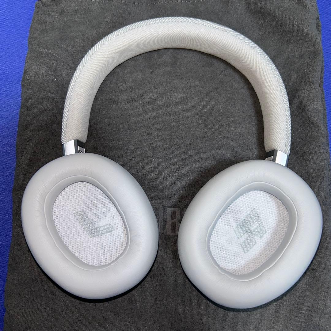 JBL LIVE770nc ホワイト　ワイヤレスヘッドホン