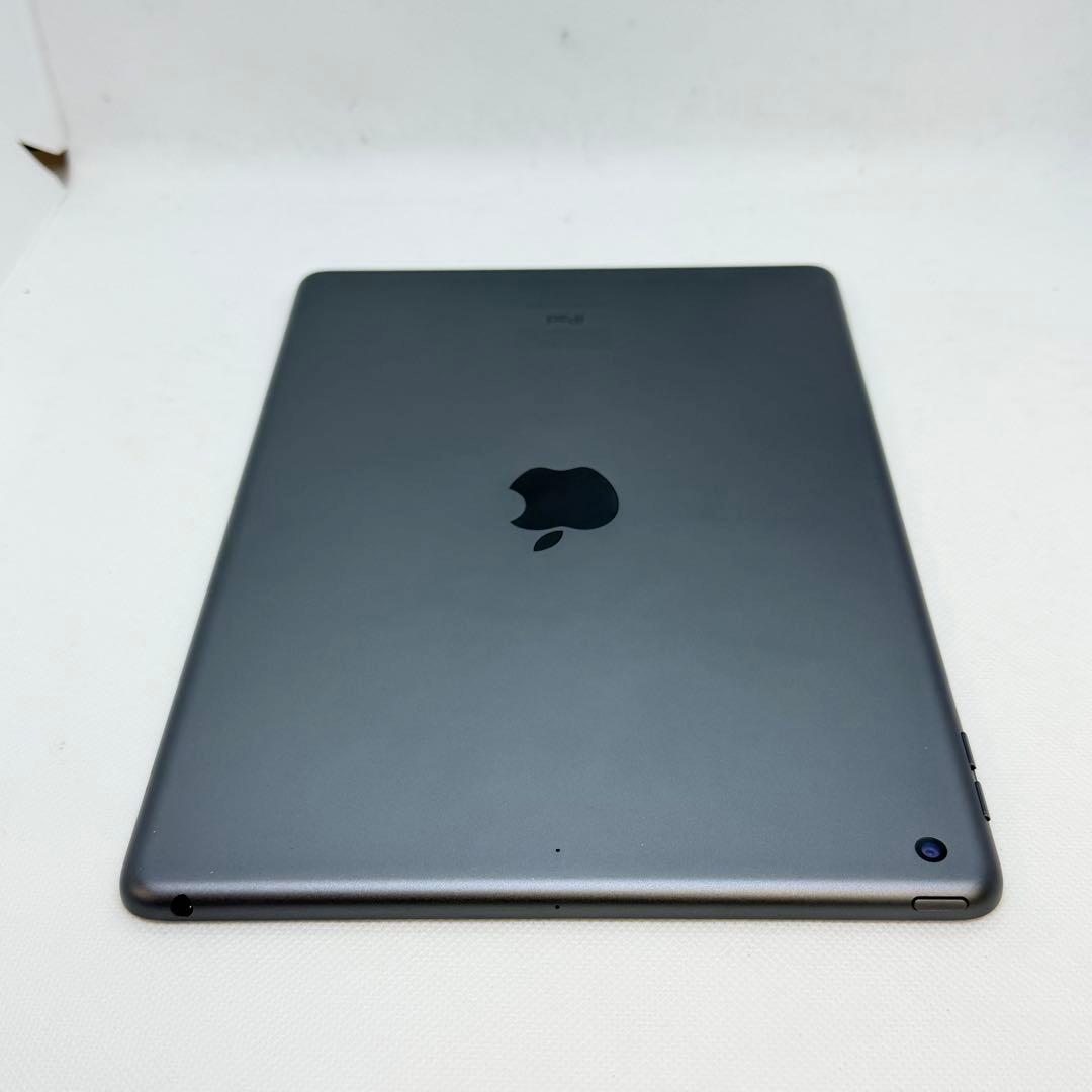 【良品】iPad 第7世代 32GB Wi-Fiモデル スペースグレイ