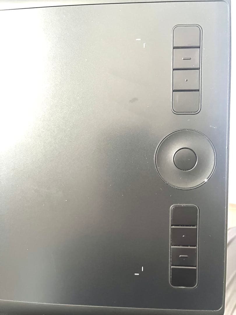 Wacom Intuos Pro (PTH-860) ペンタブレット本体