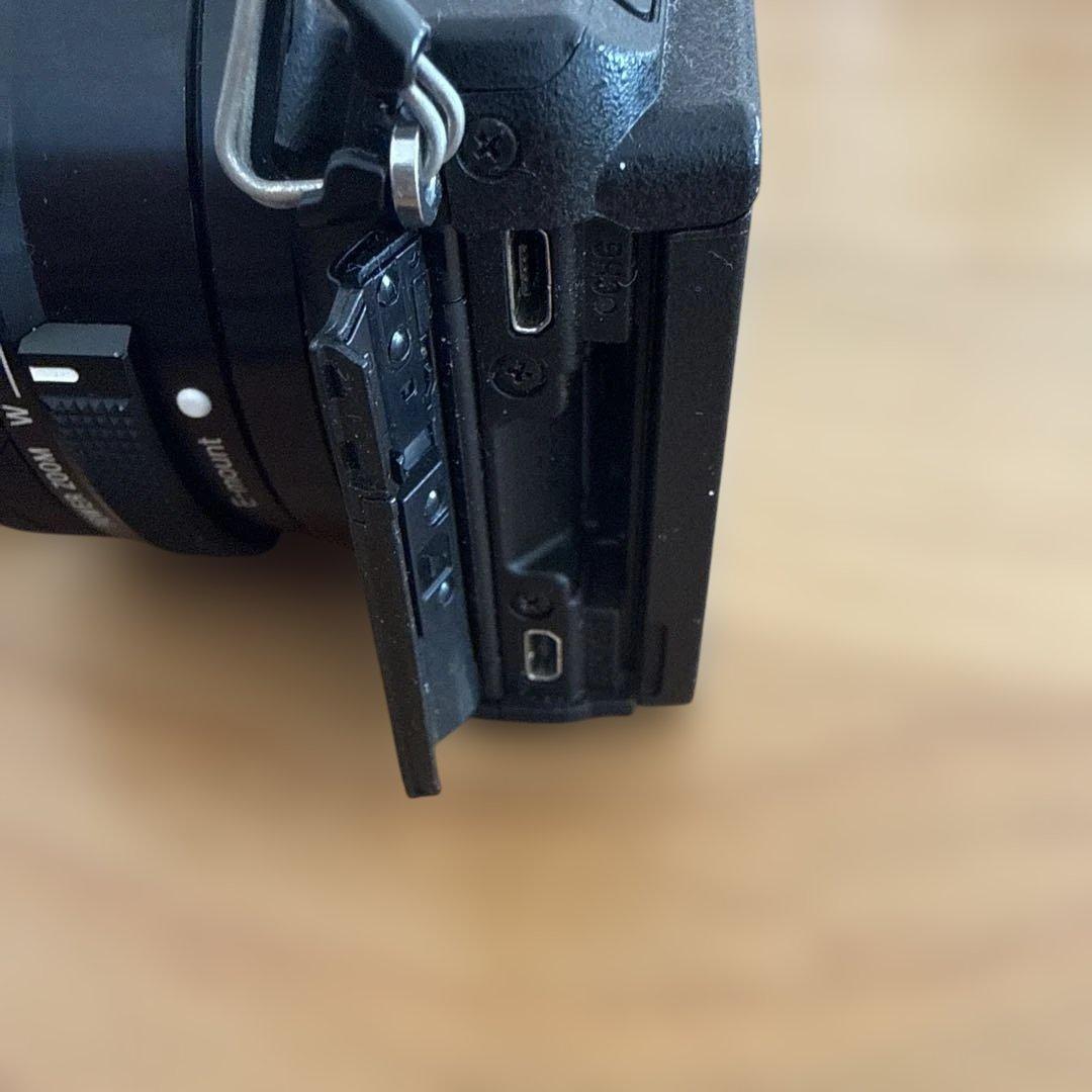 SONY α5100 ILCE-5100L パワーズームレンズキット［ブラック］