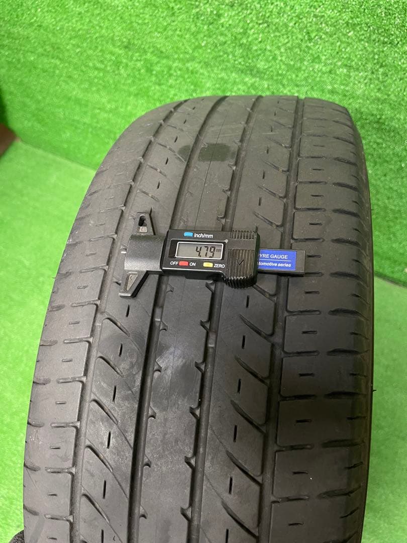 30 後期　アルファード　ヴェルファイア　純正　18インチ　235/50R18