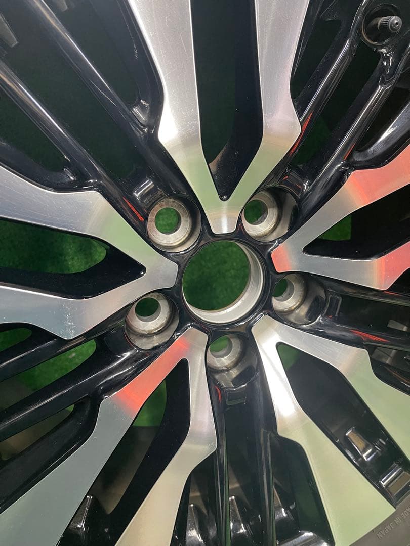 30 後期　アルファード　ヴェルファイア　純正　18インチ　235/50R18