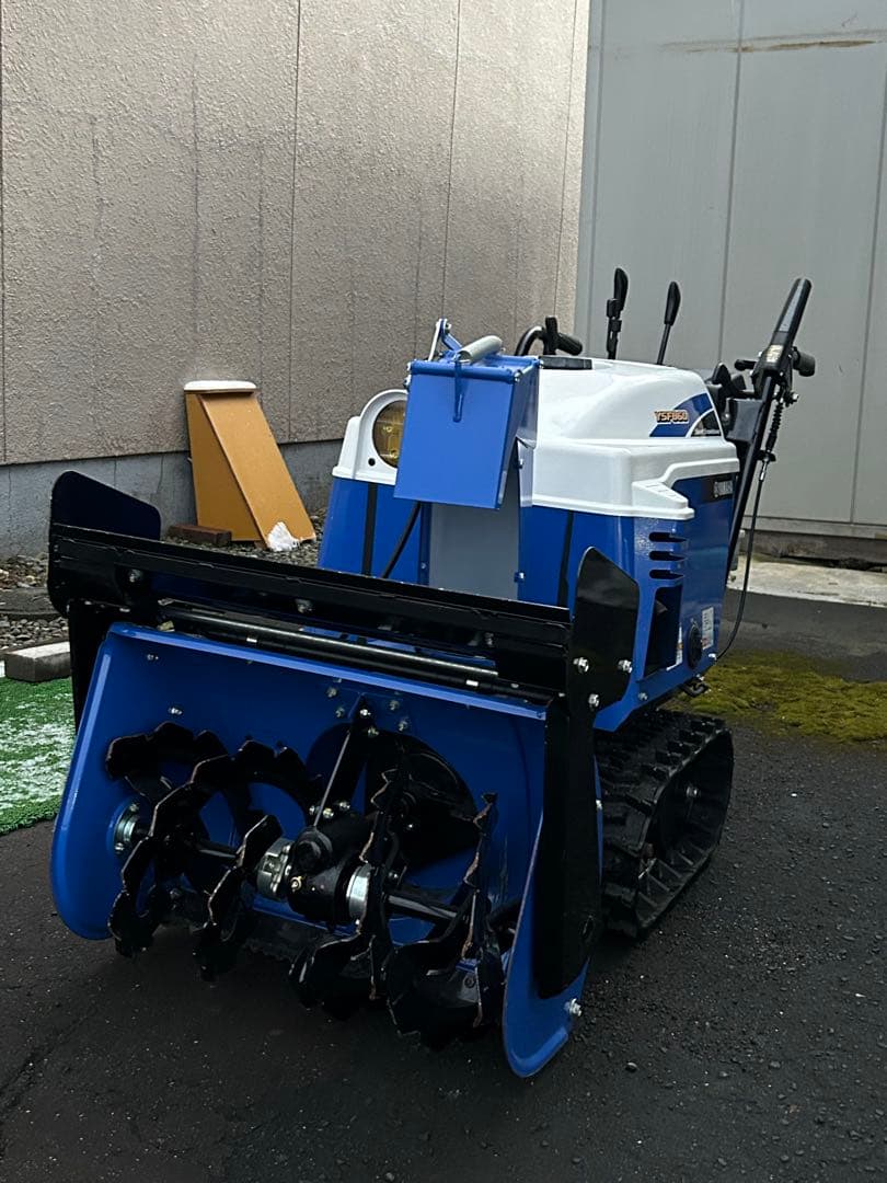 値下げ‼︎ 北海道空知地方近郊限定販売！！　ヤマハ除雪機YSF860-B 送料込‼︎
