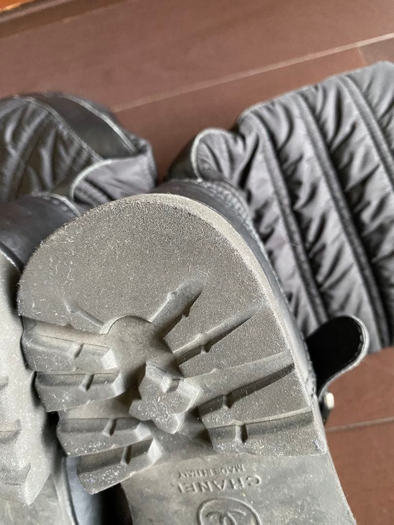 CHANEL キルティングエンジニアブーツ　ブラック　23.5cm