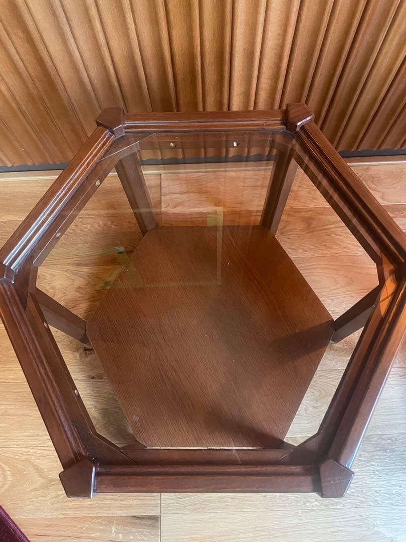 ビ*ク様 BROOKS HEXAGON TABLE / GLASS