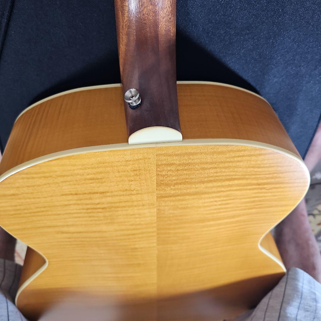 ギルドAF-50E,fender.ensenada工場製 純正キグバック付き。