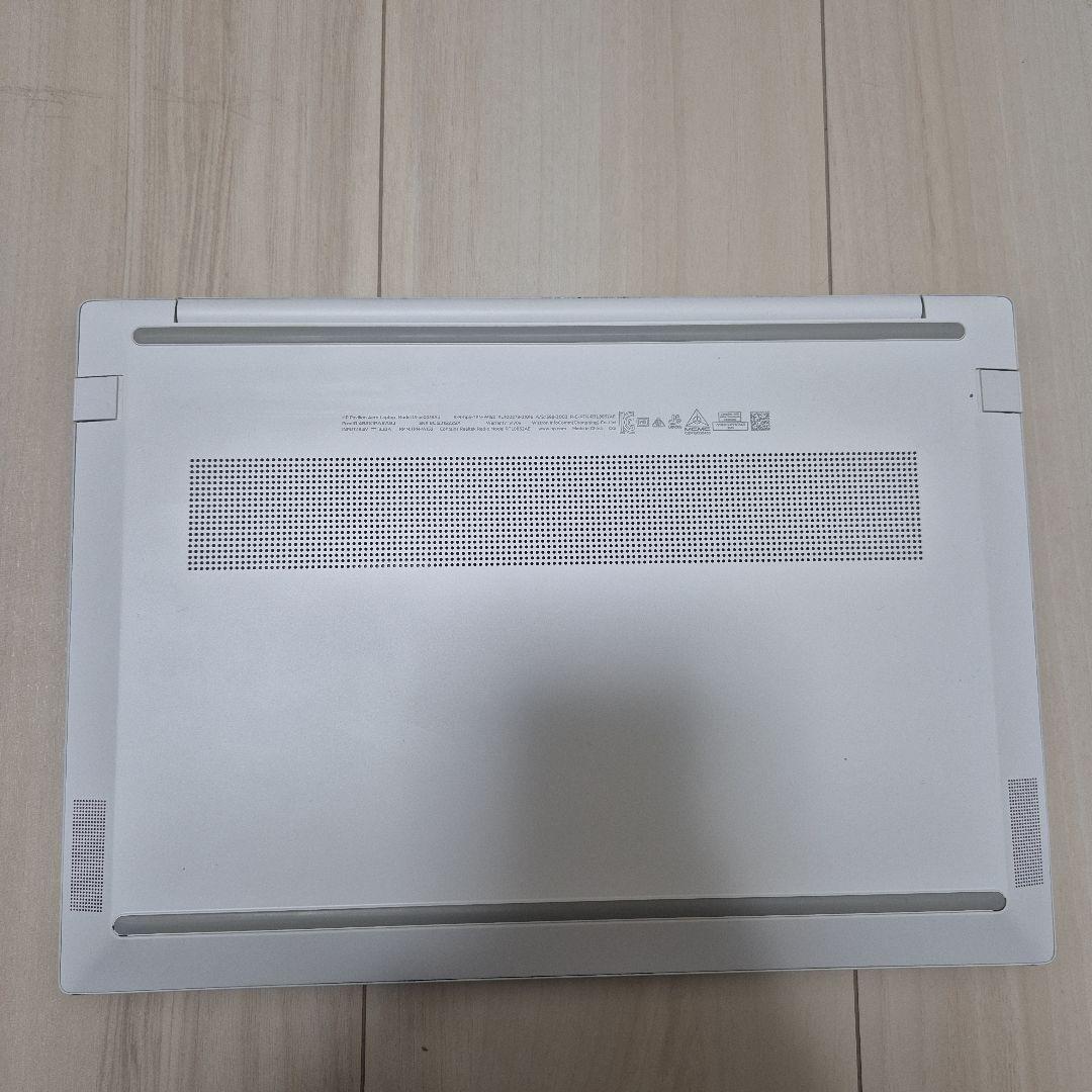 リーフHP pavilion Aero 13-be 0038AU ホワイト
