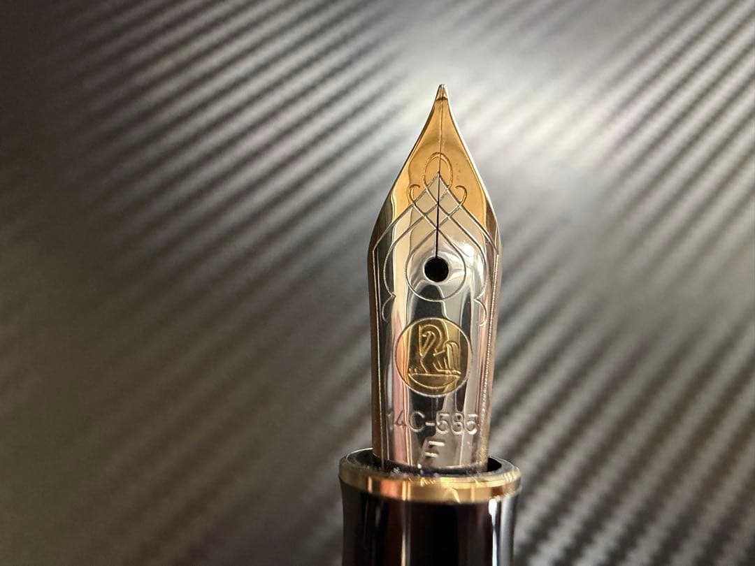 美品 ペリカン スーベレーン M300 緑縞 F 細字 万年筆