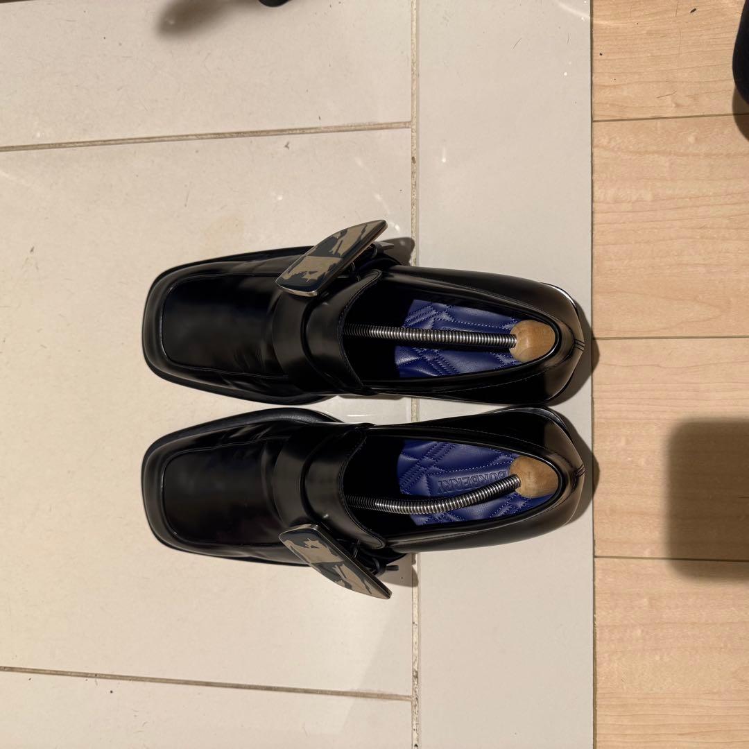 K*u様 BURBERRY 24SS シールド ローファー shield loa