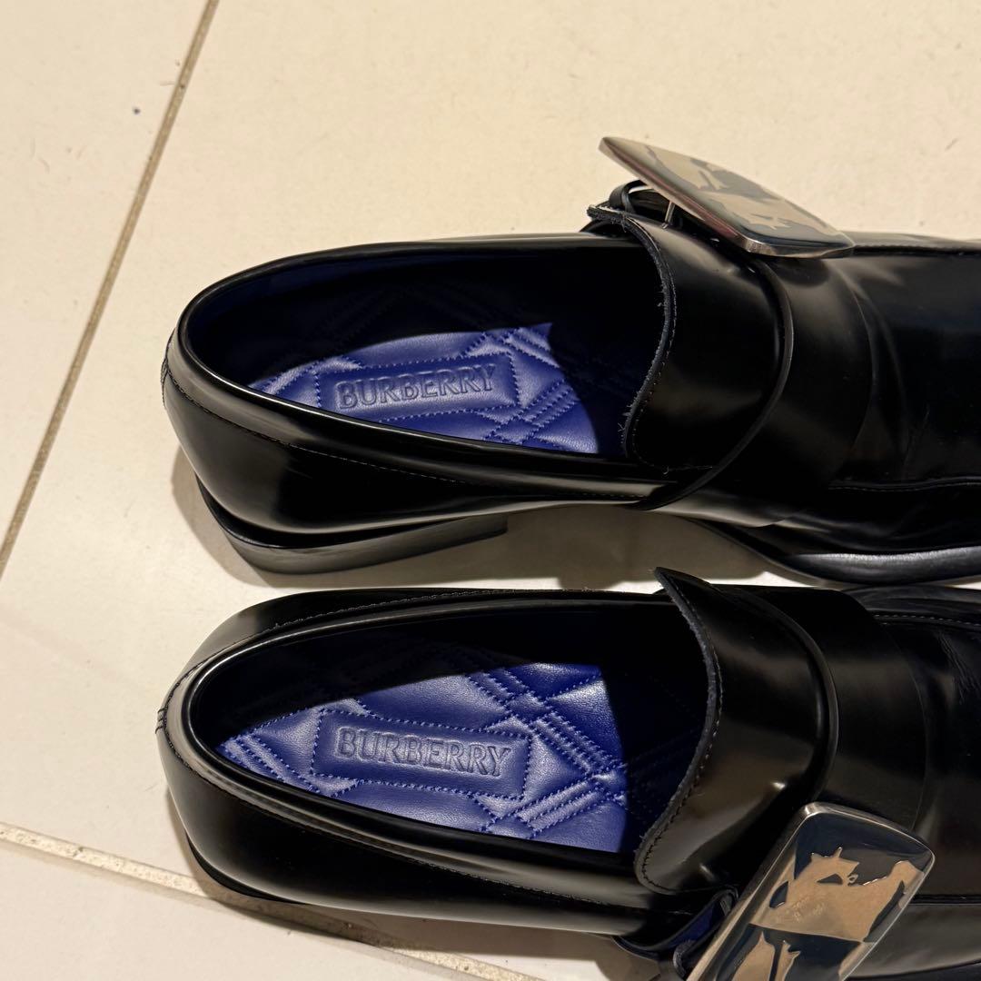 K*u様 BURBERRY 24SS シールド ローファー shield loa