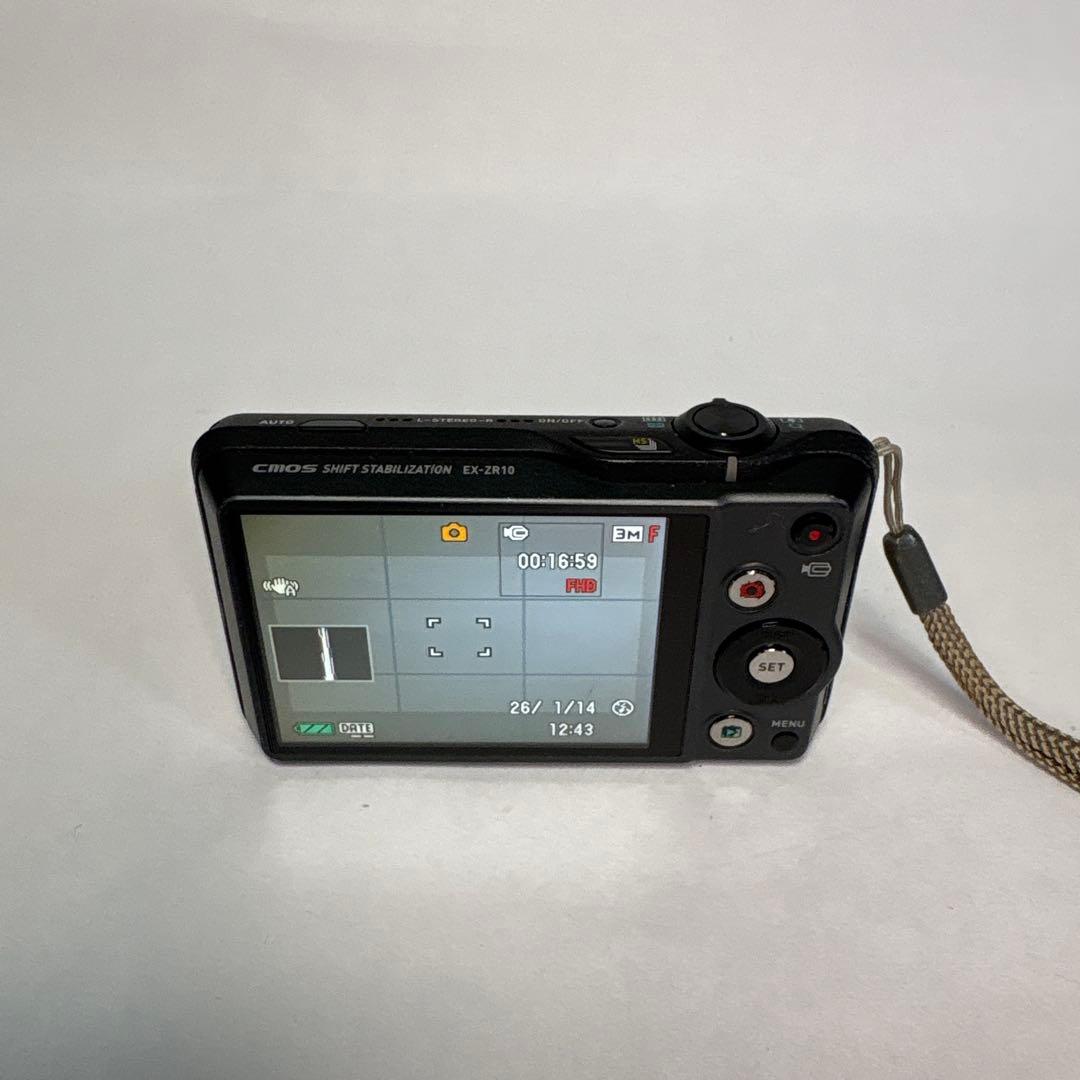 デジカメ CASIO EXILIM EX-ZR10