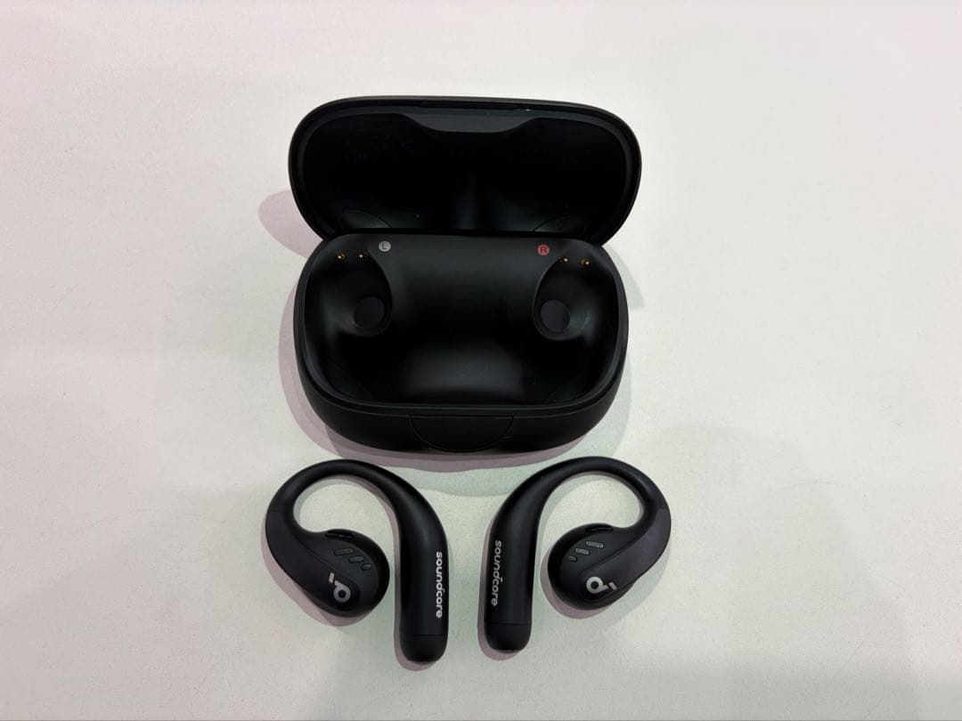 イヤホン Soundcore Aero Fit Pro