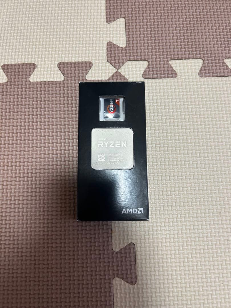 AMD Ryzen 7 3700X CPU ジャンク　純正未使用クーラー付き