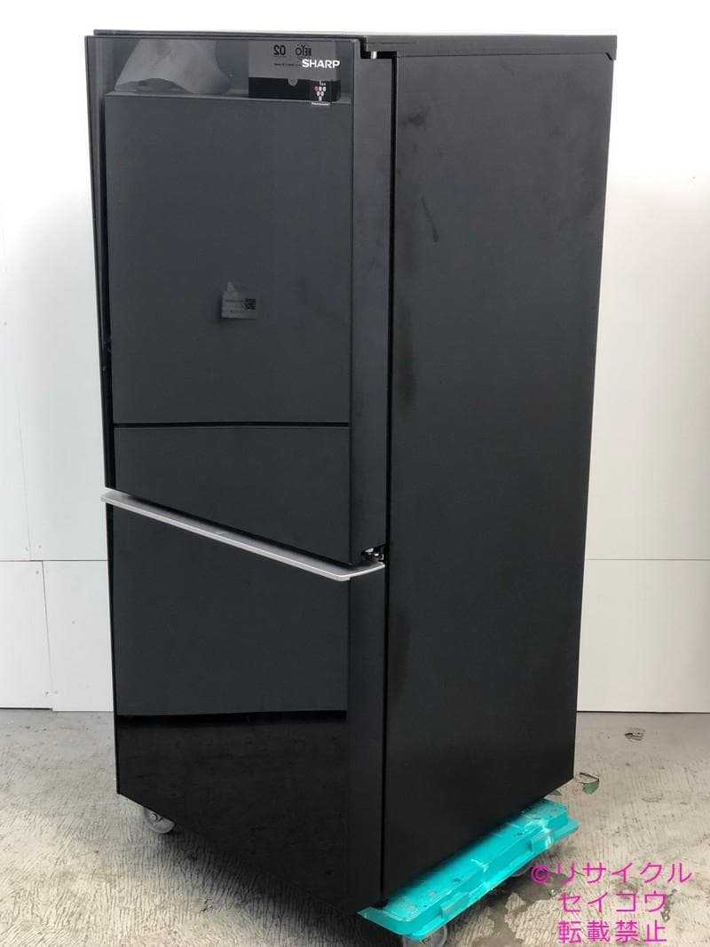 【中古】専用シャープ冷蔵庫 137L 2020年式2506121714