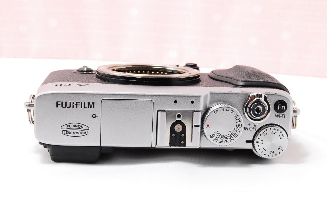 〓Wi-Fi機能搭載〓フジフィルム X-E2 ボディ ミラーレス一眼