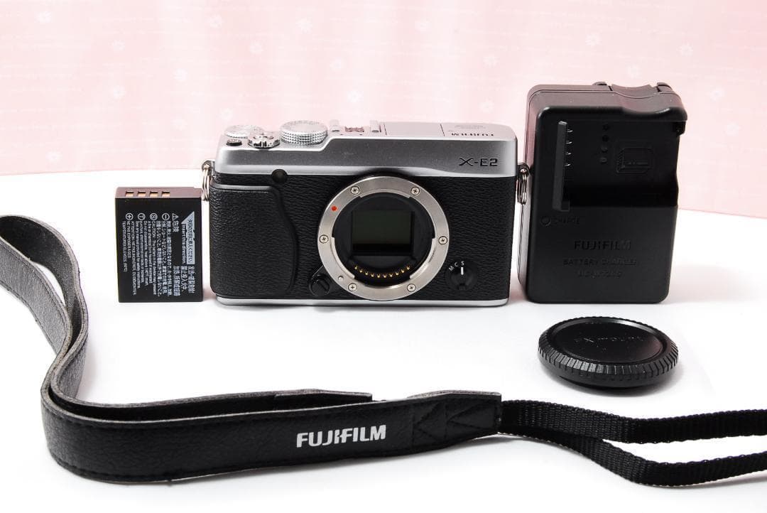 〓Wi-Fi機能搭載〓フジフィルム X-E2 ボディ ミラーレス一眼