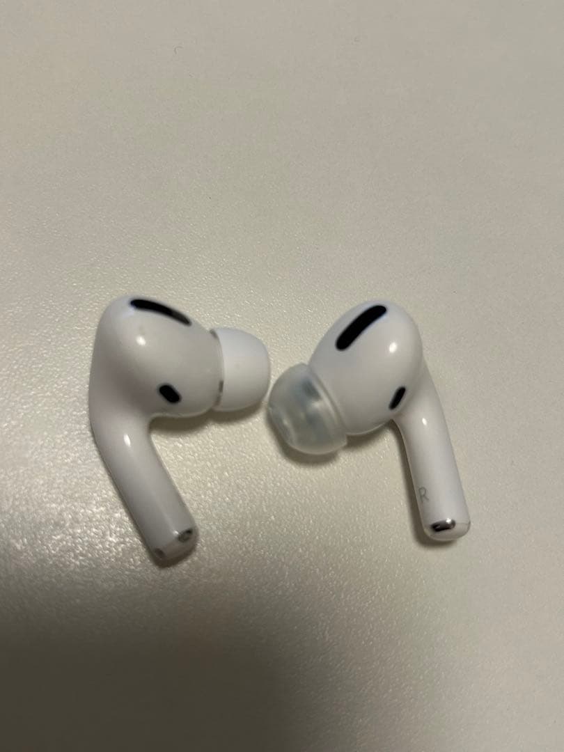 Apple air pods pro 第一世代