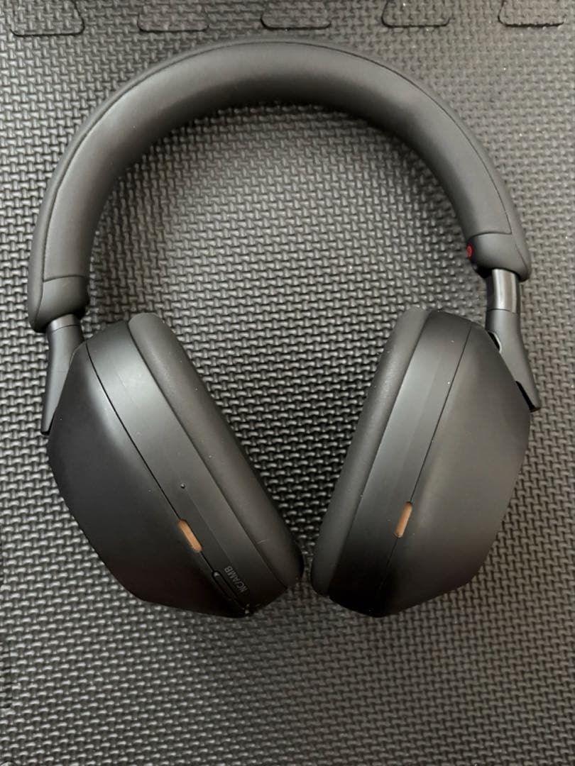SONYワイヤレスヘッドホン WH1000XM5 (B)