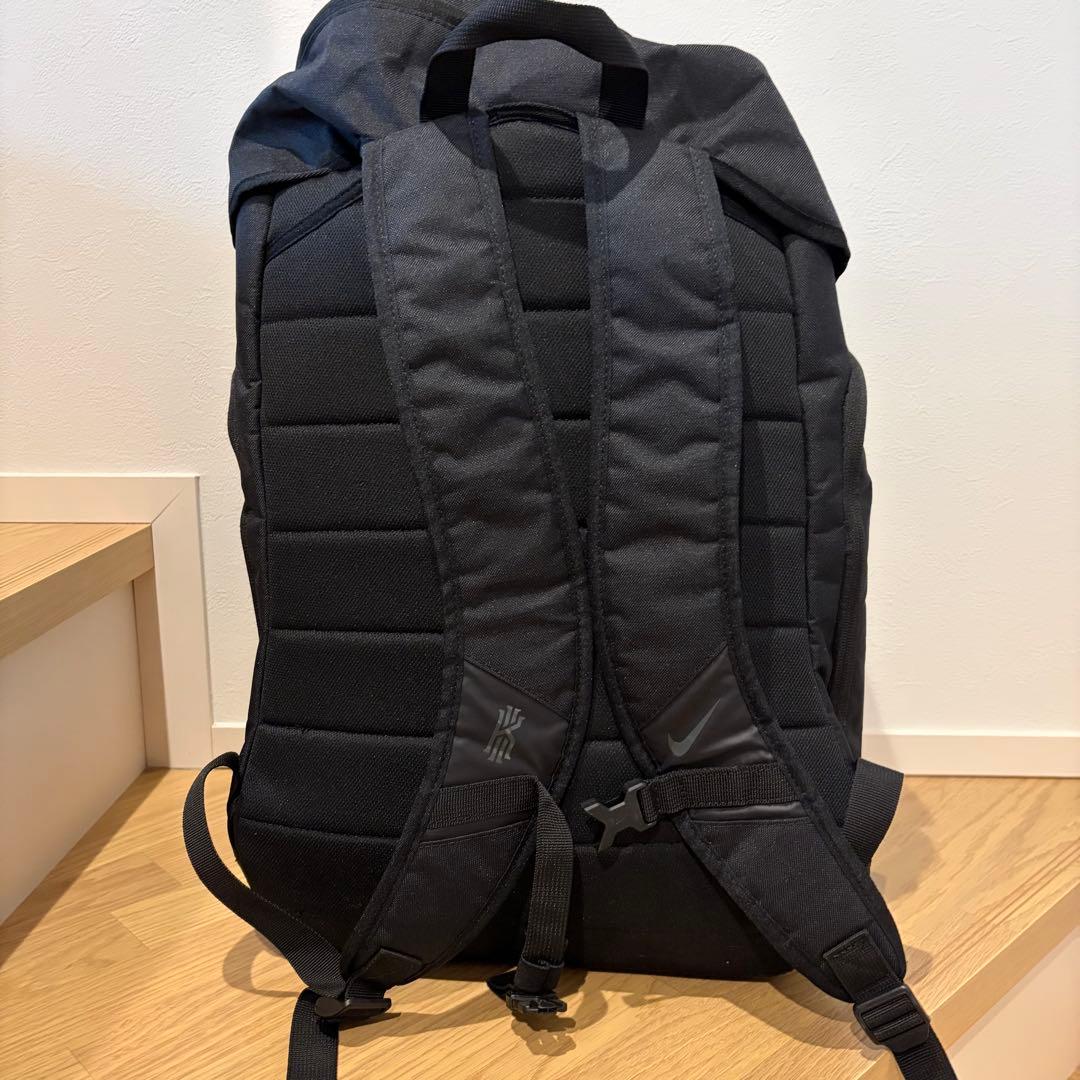 【限定】Nike バスケットボール　バックパック　カイリー　アービングモデル