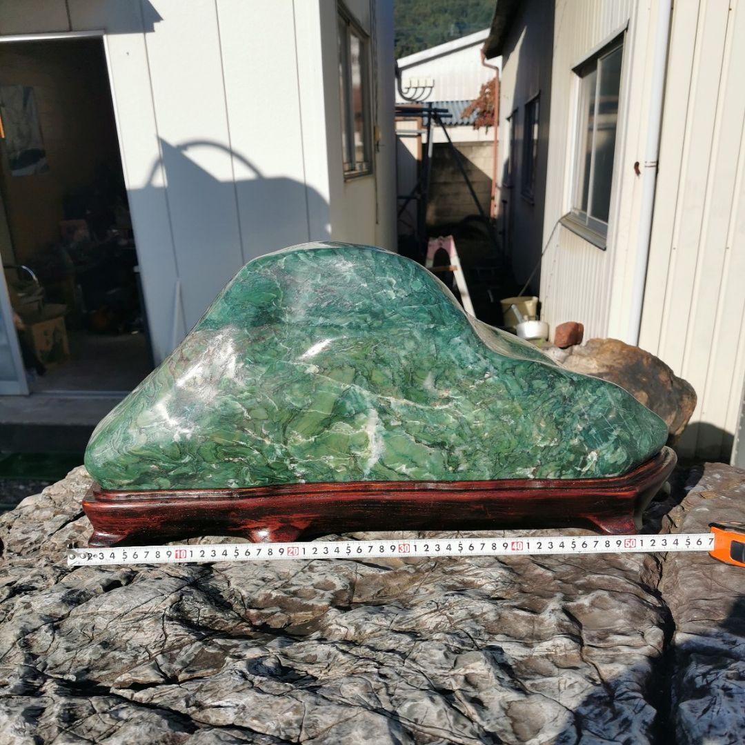 ナミビア翡翠　32.1キロ　翡翠　ヒスイ　鑑賞石　石　置物　オブジェ　インテリア
