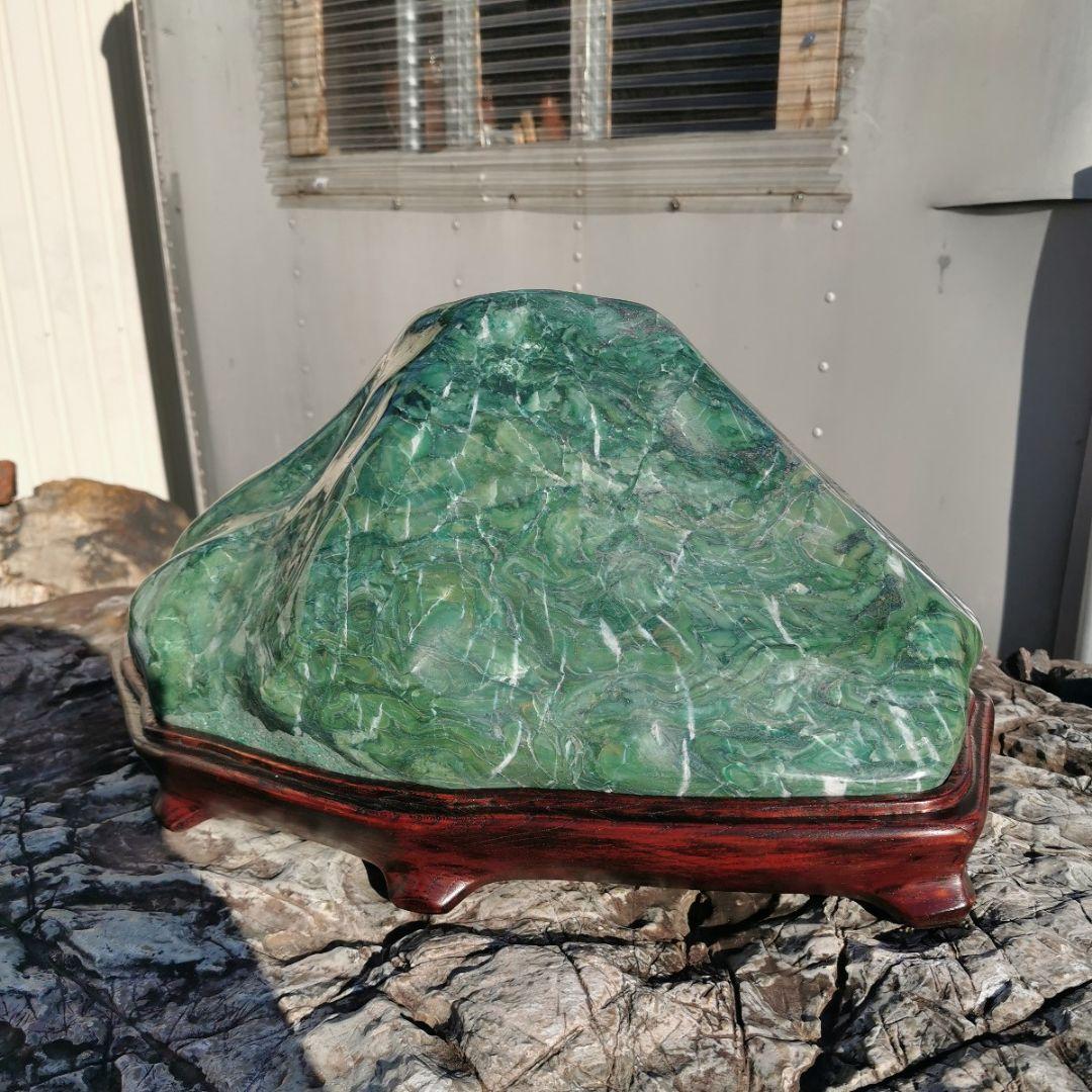 ナミビア翡翠　32.1キロ　翡翠　ヒスイ　鑑賞石　石　置物　オブジェ　インテリア