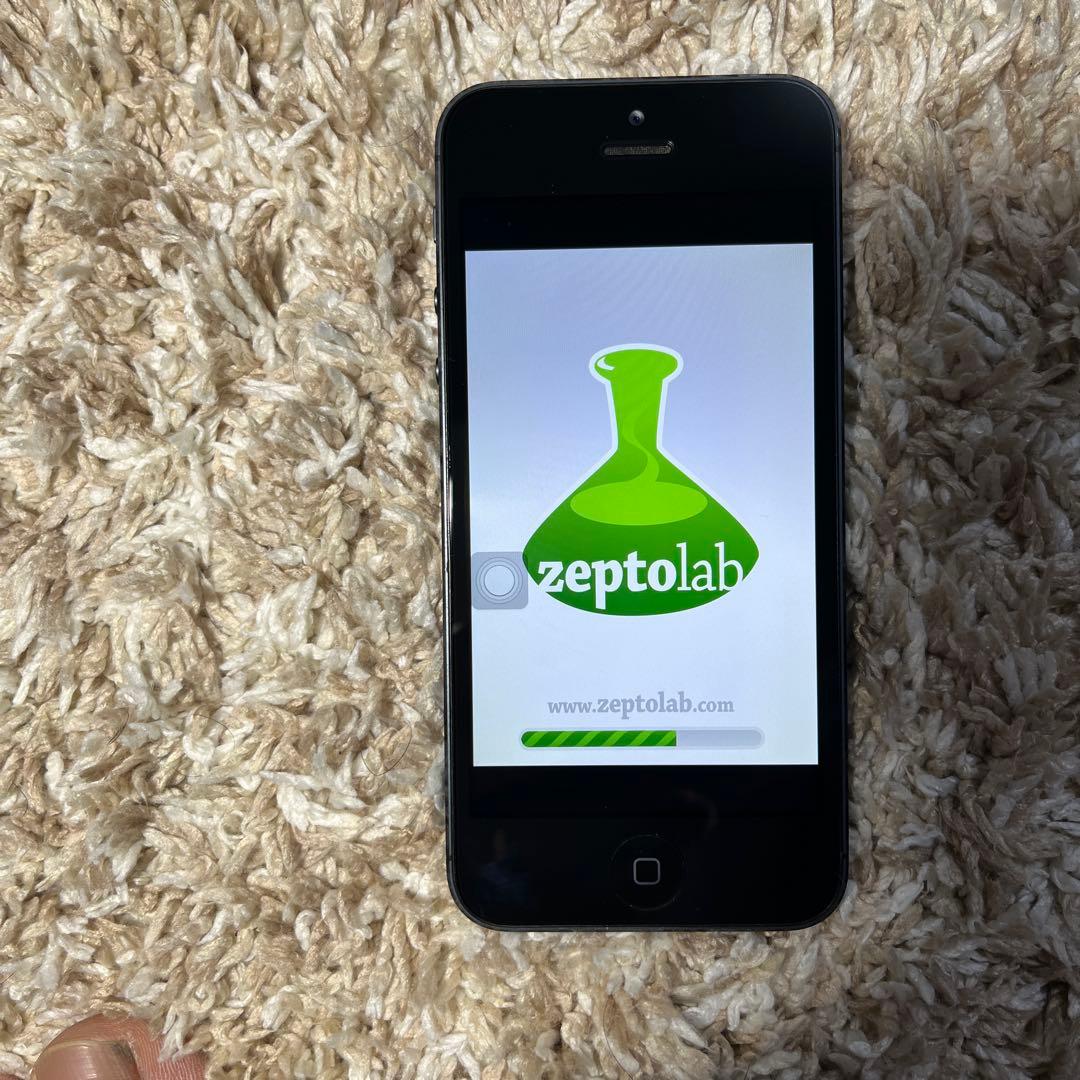 d*7様 『珍しい』Apple iPhone 5 64GB IOS 6.0