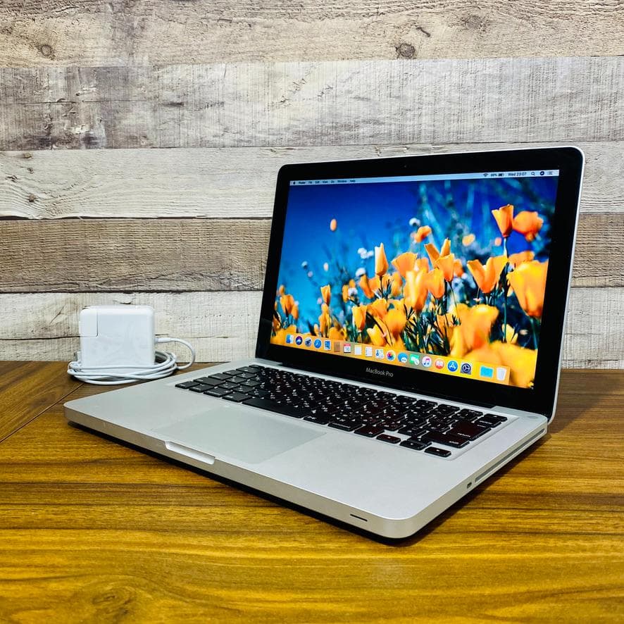 MacBook Pro i5 FD1TB 新品バッテリー Windows11