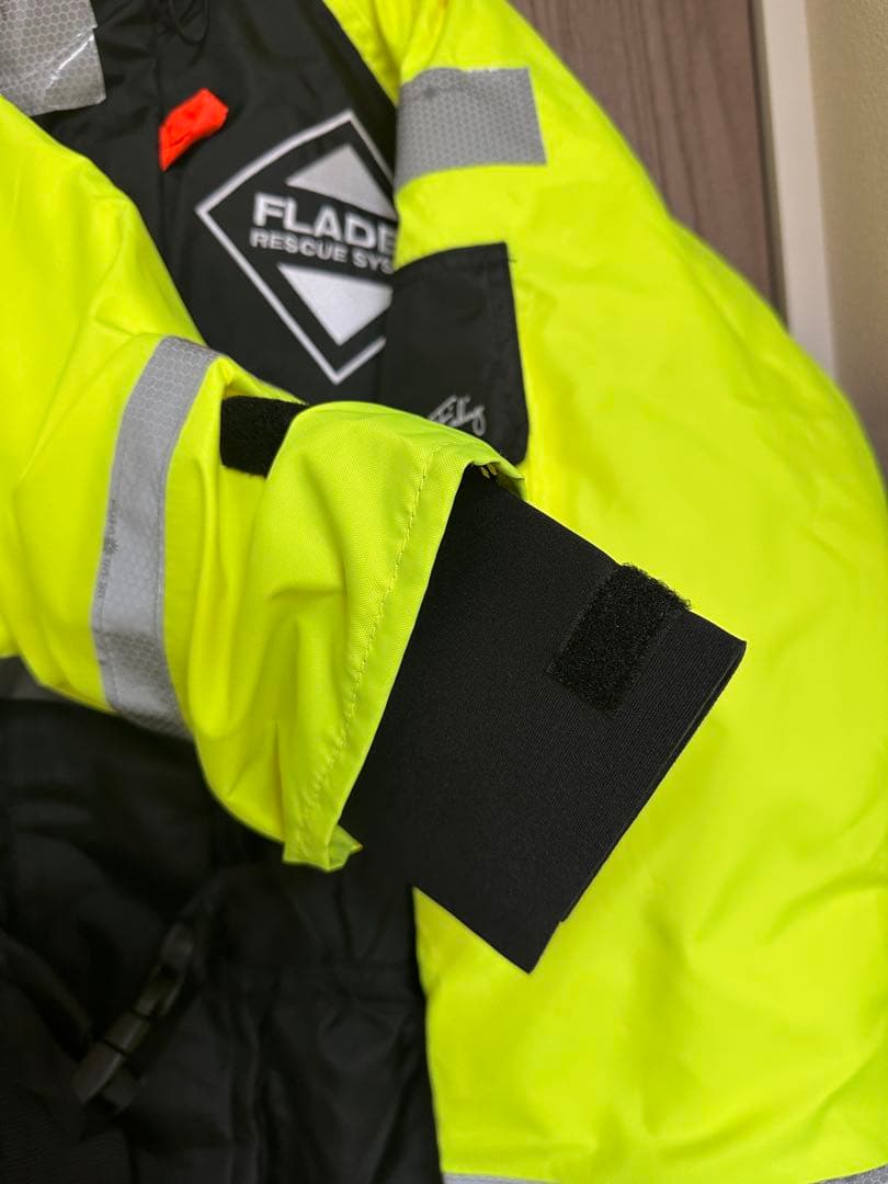 FLADEN RESCUE SYSTEM フィッシングスーツ