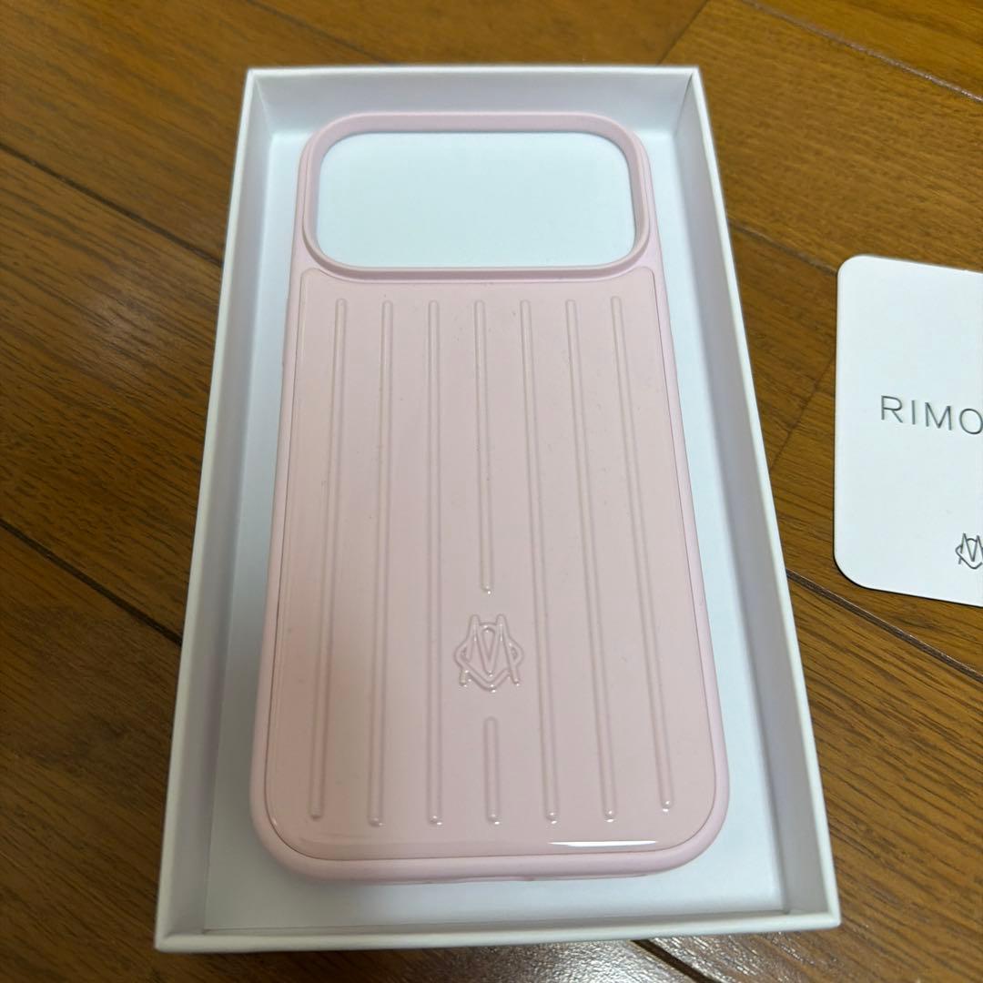 rimowa リモワ iPhone17promax ピンクケース