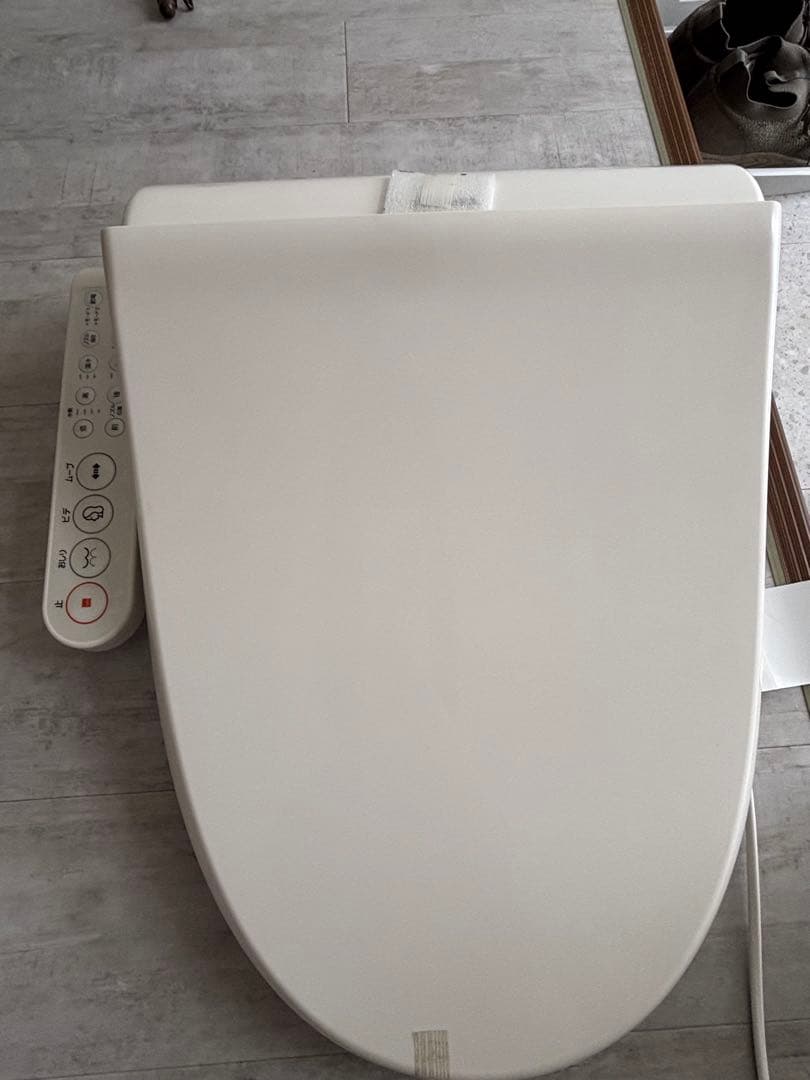 新品 ウォシュレット トイレ 便座