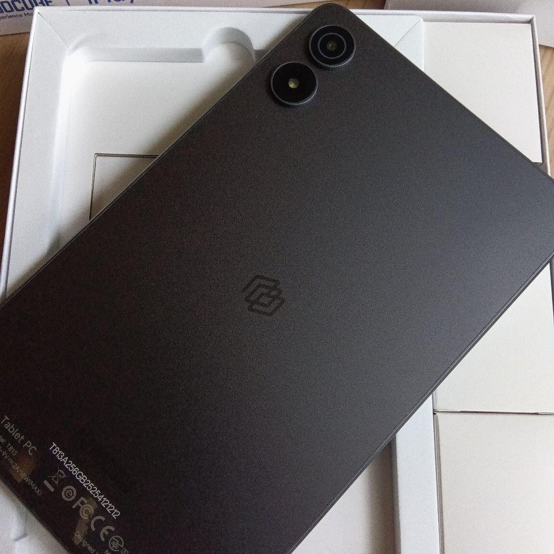 ALLODOCUBE iPlay 70 mini Pro 本体