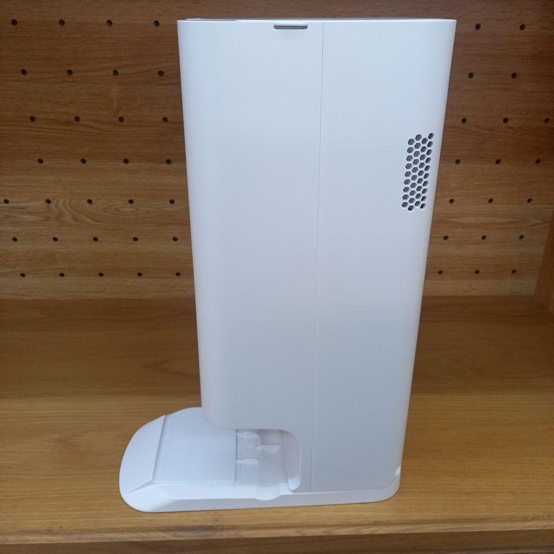 Panasonic　コードレス掃除機　2023年製　MC-NS100K