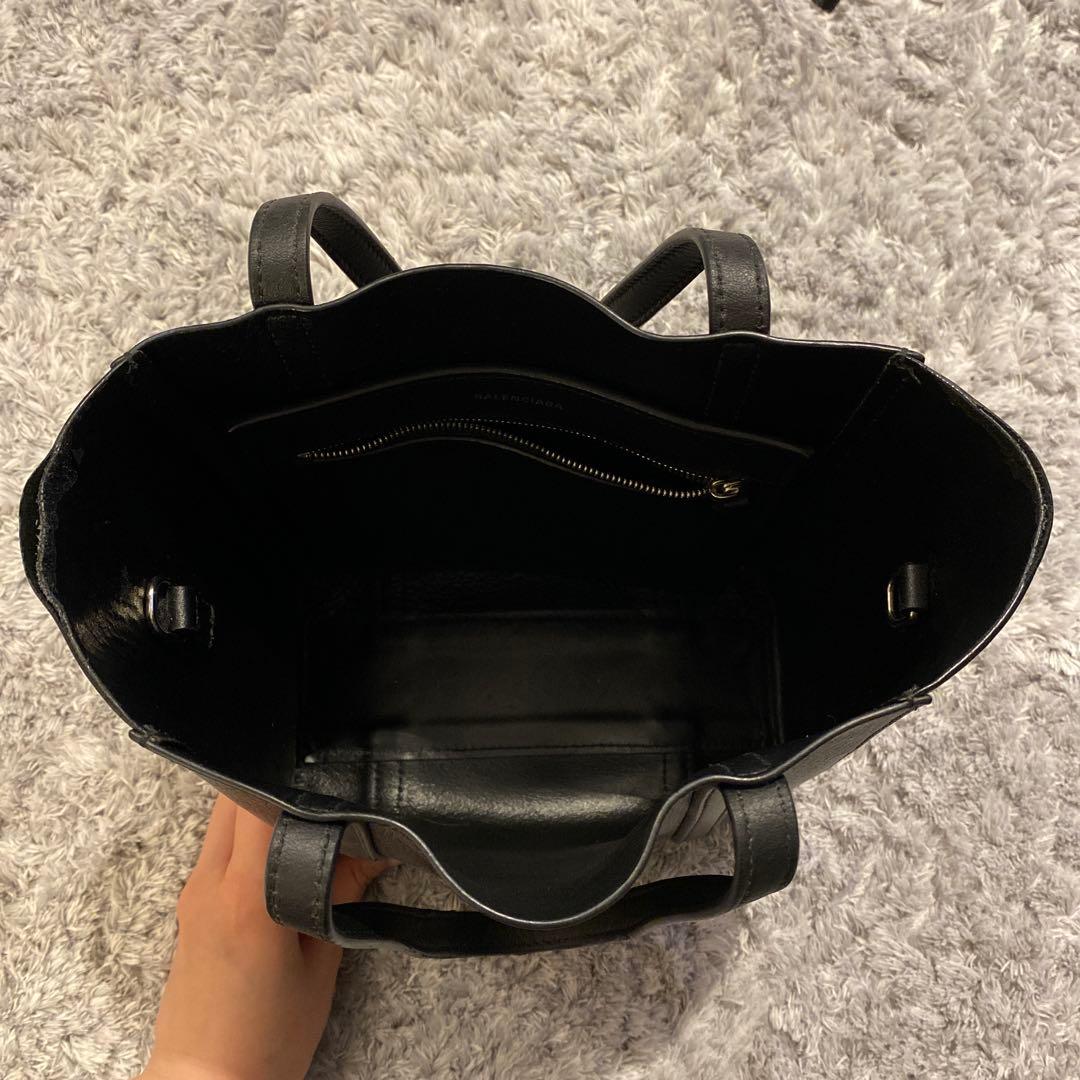 BALENCIAGA エブリデイトートバッグ ブラック