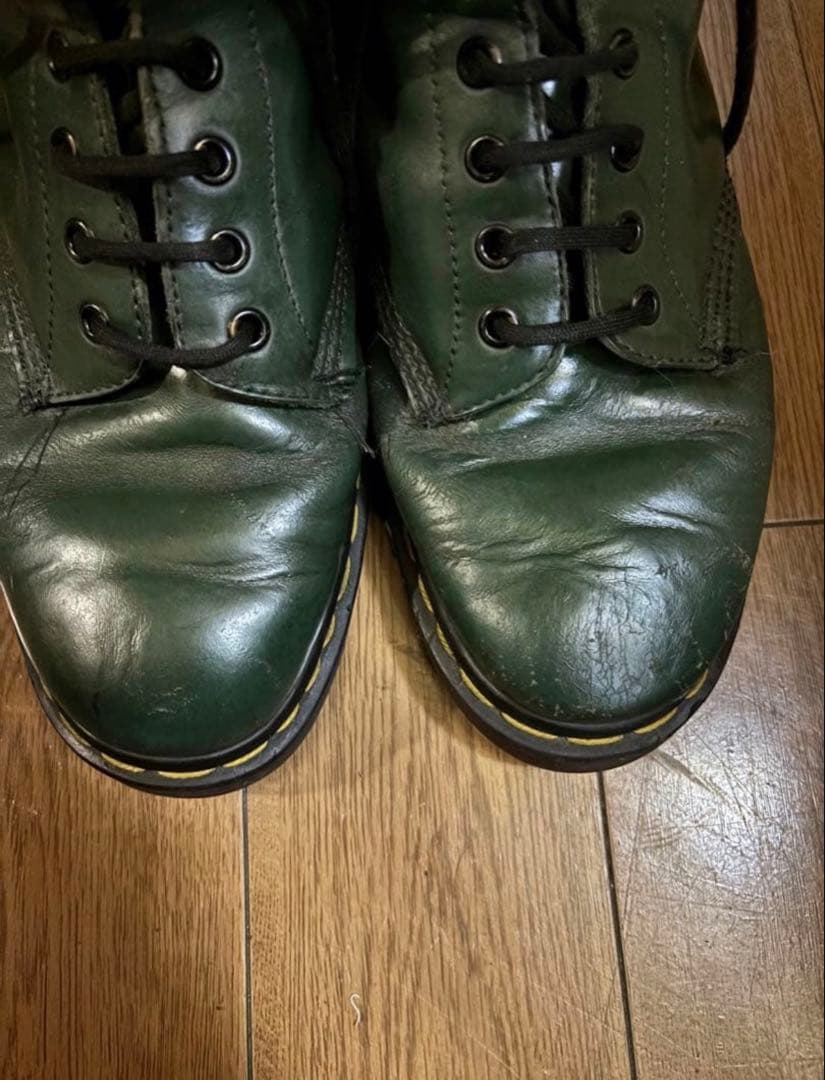 Dr. Martens グリーン　8ホール　uk8