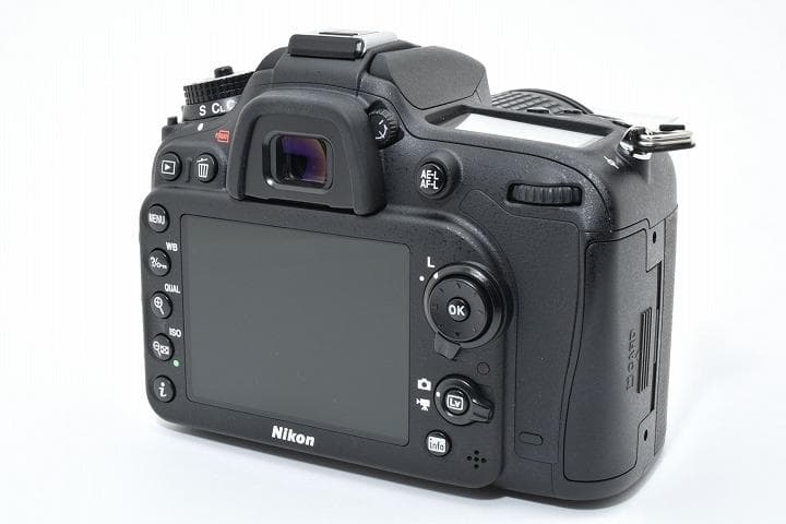 15488A 新品級美品! Nikon D7100 ニコン 高倍率ズームレンズ付