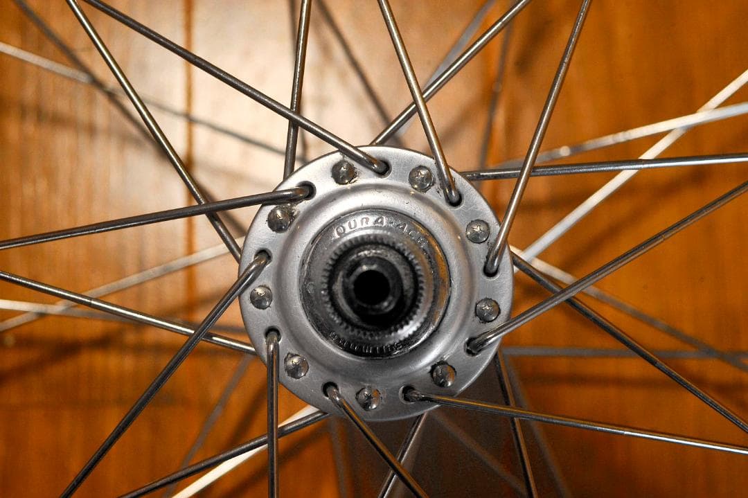 SUPER CHAMPION　&　SHIMANO HAB FRONT完組ホイール