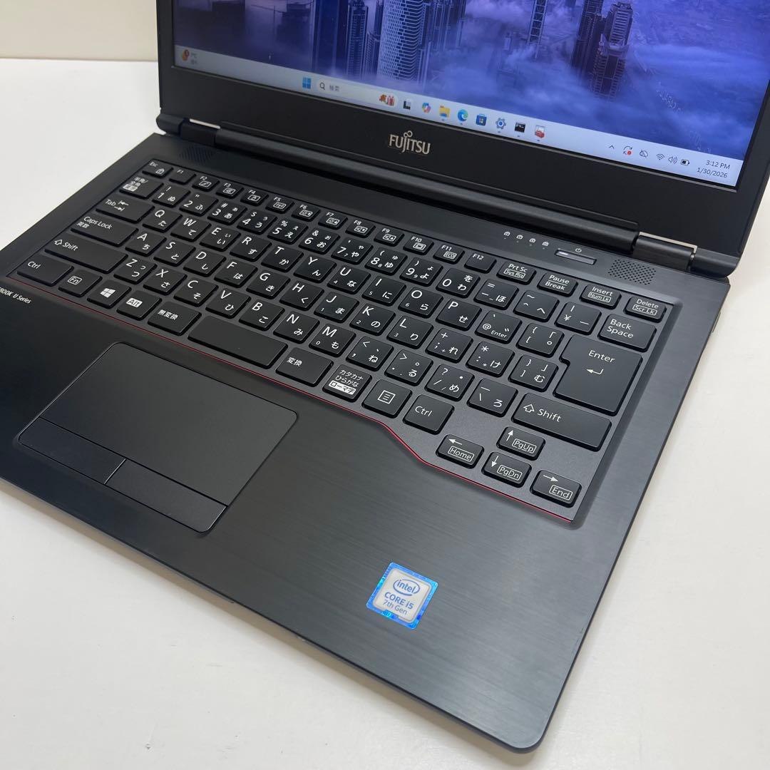 富士通 Lifebook A748/S i5-7300U 8GB SSD256G