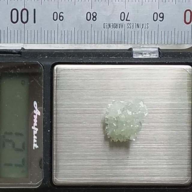 1.27g　アダマイト　メキシコ産　アダム鉱　鉱物標本　レアストーン