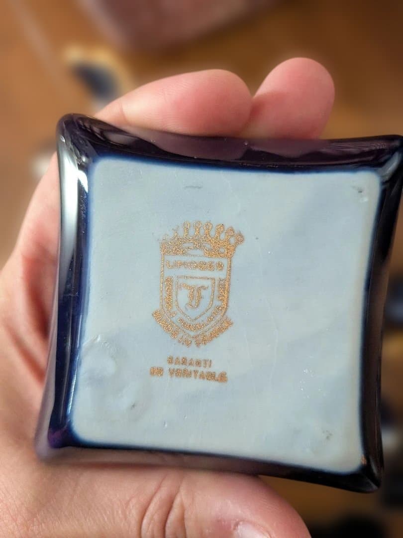 リモージュ　陶器製アンティークコレクション