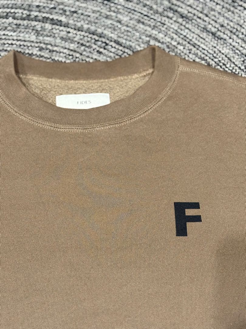 早い者勝ち　新品未使用　FIDES フィデス　スウェット