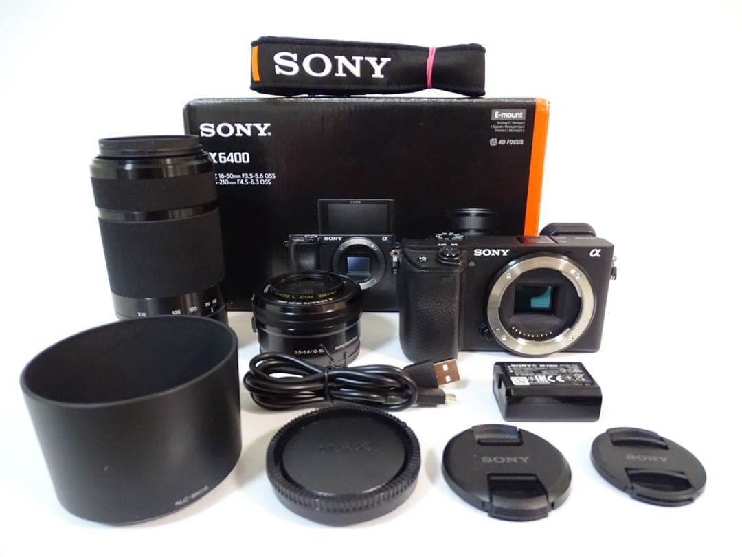 ◆シャッター数:1,650回・美品◆ SONY α6400 ダブルレンズキット