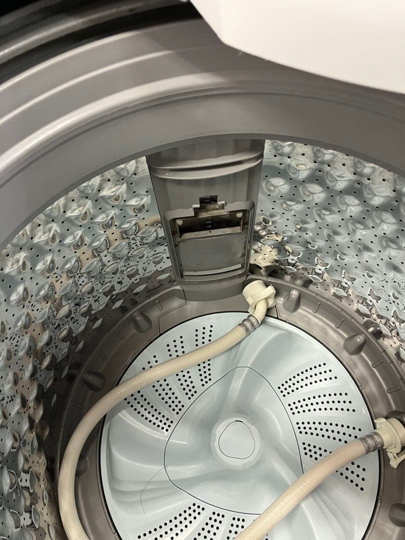 ホワイト縦型洗濯機本体　ニトリ2024年製　6.0kg