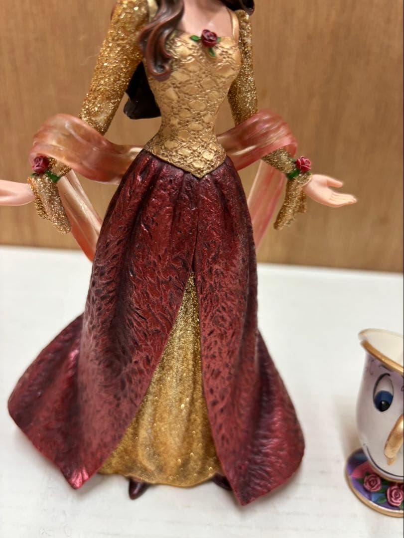 ディズニー エネスコ 美女と野獣 ( ベル )