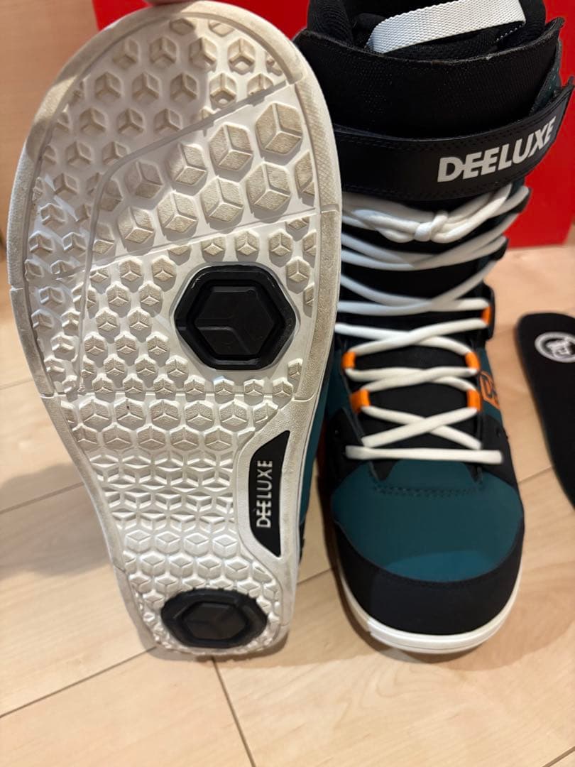 DEELUXE DNA スノーボードブーツ