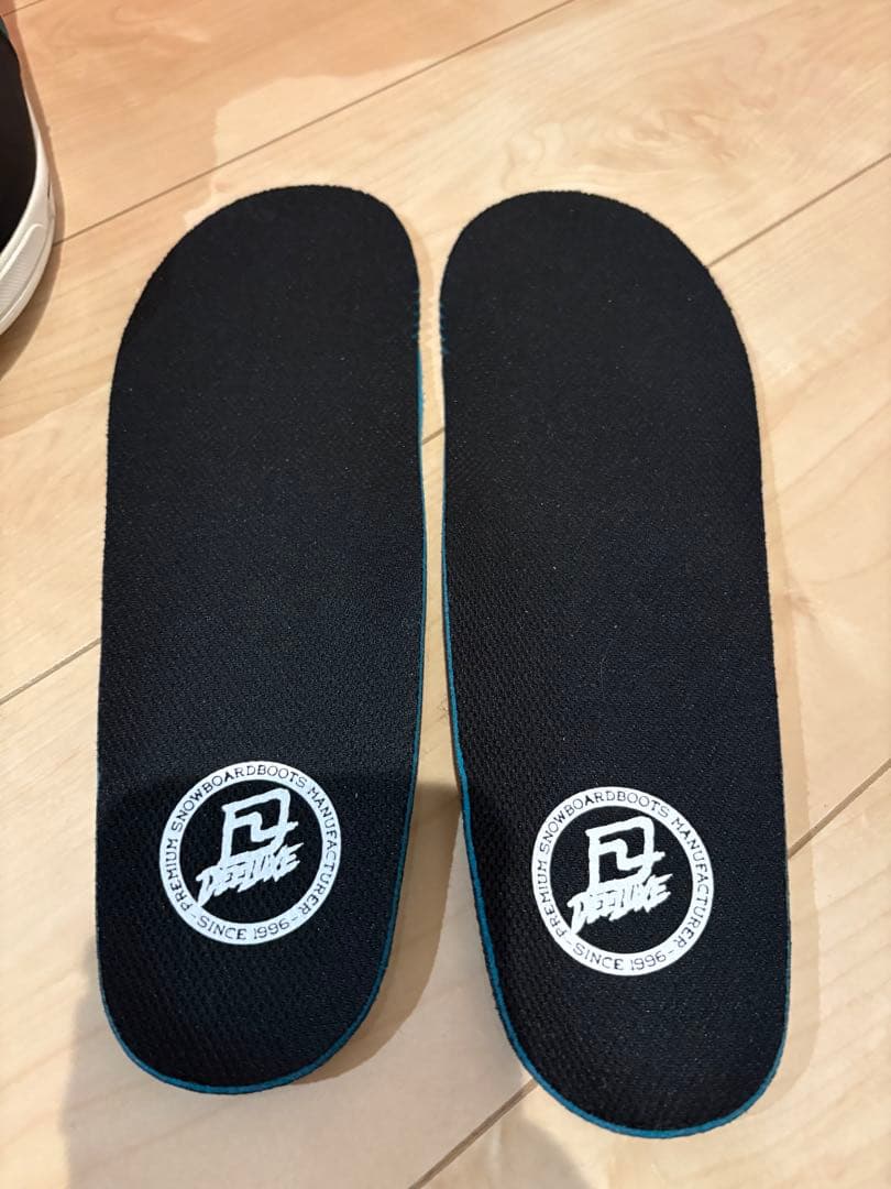 DEELUXE DNA スノーボードブーツ