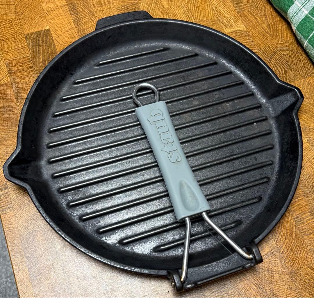 staub ラウンドグリルパン 27cm 黒