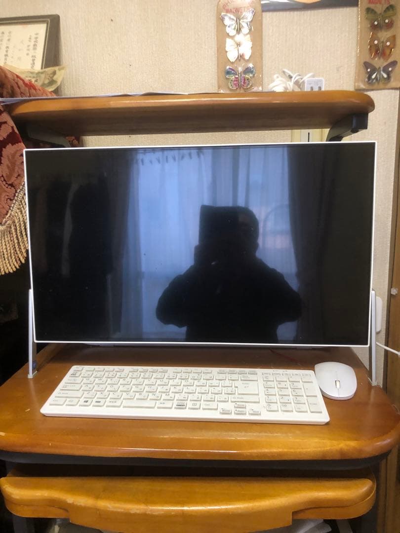 FMV ESPRIMO FH52/D3 ホワイト