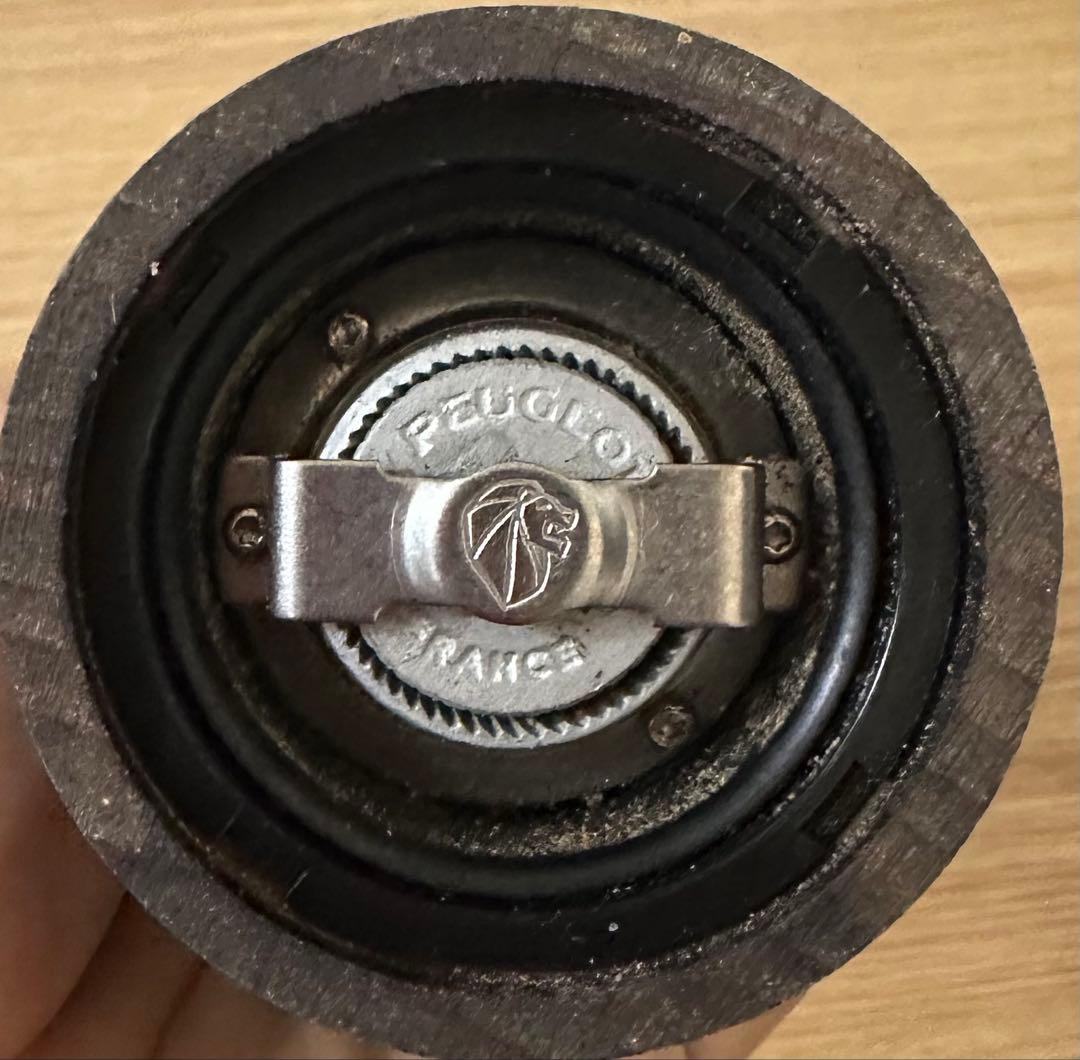 プジョー　木製　ペッパー　ソルト　ミル 2色セット